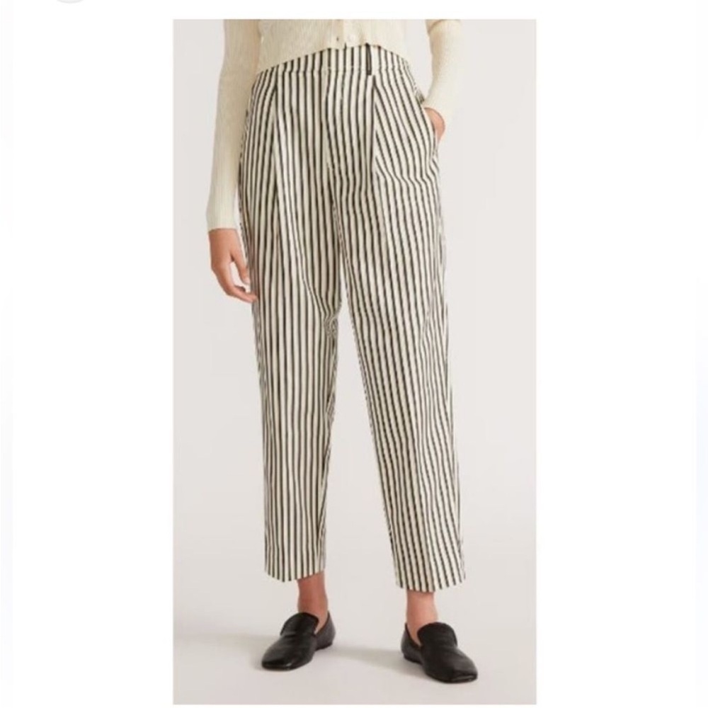 Everlane Black and White Striped Cropped Pants